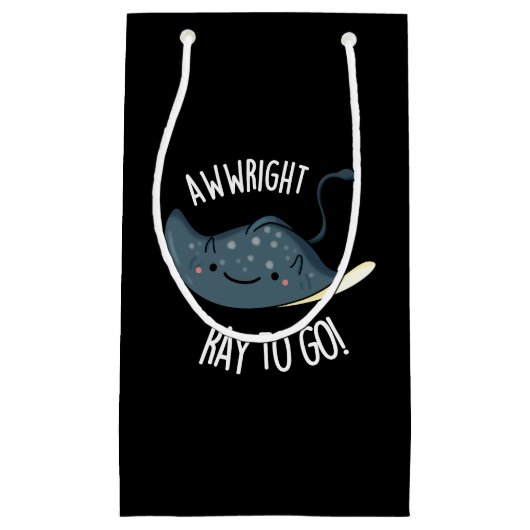 Awww-right Ray To Go Grappige Stingray Pun Dark BG Klein Cadeauzakje (Voorkant)