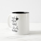 Ayez besoin du cadeau droit de chat de tasse de (Devant gauche)