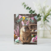 Ayez une carte Capybara de Pâques très appétissant (Debout devant)