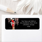 Aziatische vrouw met Cherry Blossom Night Etiket (Insitu)