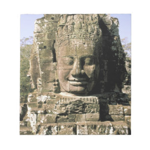 Azië, Cambodja, Siem Reap. Angkor Thom, hoofden Notitieblok