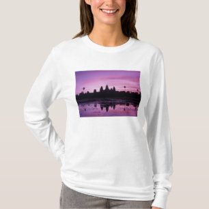 Azië, Cambodja, Siem Reap, Angkor Wat (gebouwd in  T-shirt