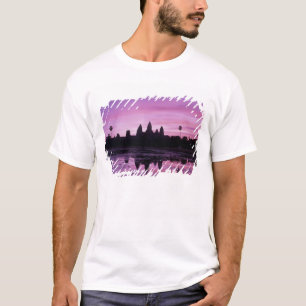 Azië, Cambodja, Siem Reap, Angkor Wat (gebouwd in  T-shirt