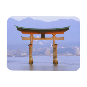 Azië, Japan, Hiroshima. Mivaiima. Torii-poort Magneet