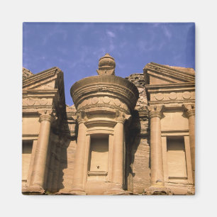 Azië, Jordanië, Petra. El Deir, het klooster. 2 Magneet