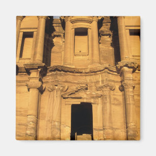 Azië, Jordanië, Petra. El Deir, het Klooster. Magneet