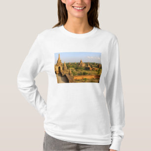 Azië, Myanmar (Birma), Bagan (Pagan). Verscheidene T-shirt