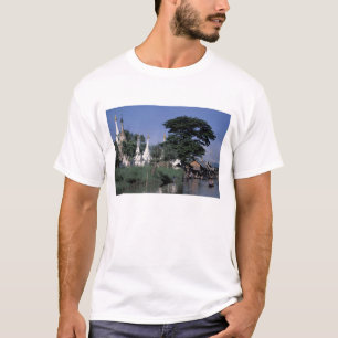 Azië, Myanmar, Inle Lake. Een drijvende markt. T-shirt