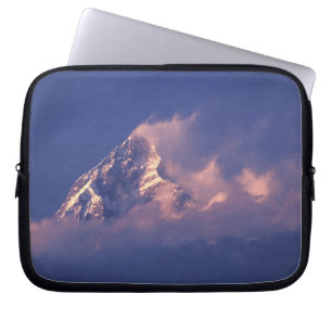Azië, Nepal. Machhapuchhare Laptop Sleeve