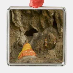 Azië, Thailand, Mae Hong Son, Boeddha-Afbeeldinge Metalen Ornament