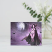 Azmodeus Vampire Queen, Carte postale (Debout devant)