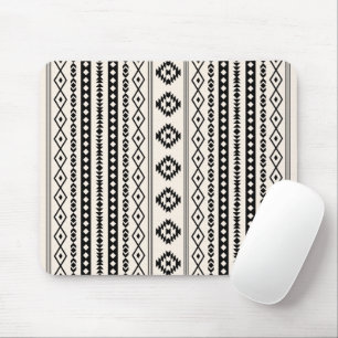 Aztec Black op Cream Mixed Motifs V Pattern Muismat