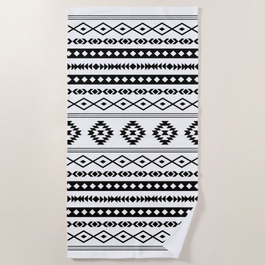 Aztec Black op White Mixed Motifs Pattern Strandlaken (Voorkant)