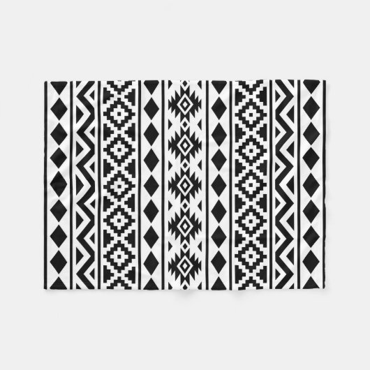 Aztec Essence Pattern III Black op White Fleece Deken (Voorkant (Horizontaal))