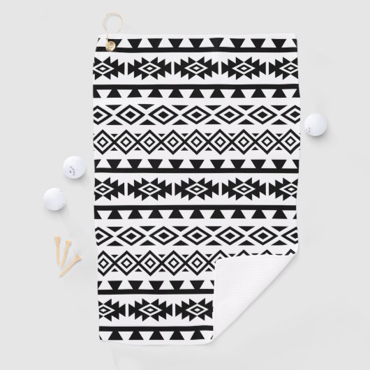 Aztec - Gestormd Big Pattern II Black op White Golfhanddoek (Insitu)
