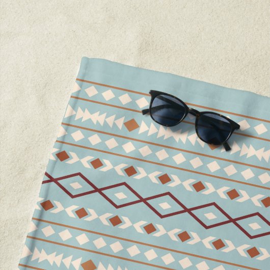 Aztec Shapes RPT Pattern Rusts Cream Blauwgroen-Bl Strandlaken (In situ)