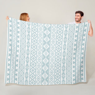 Aztec stylized Pattern Duck Egg Blue & White Fleece Deken