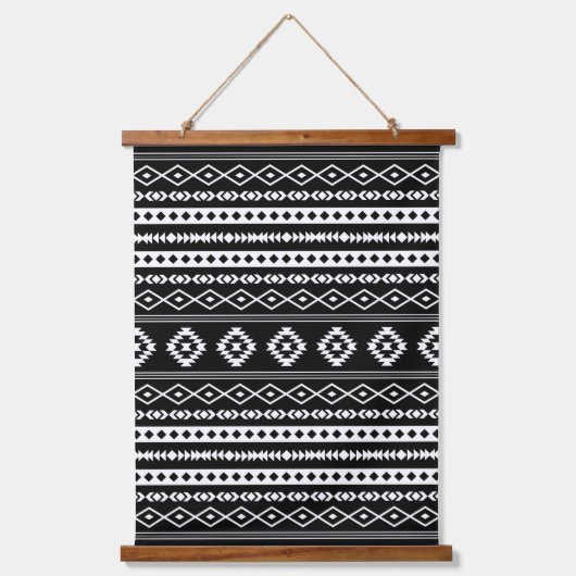 Aztec White op Black Mixed Motifs Pattern Hangend Wandkleed (Voorkant)