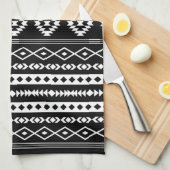Aztec White op Black Mixed Motifs (V) Pattern Theedoek (Quarter Fold)
