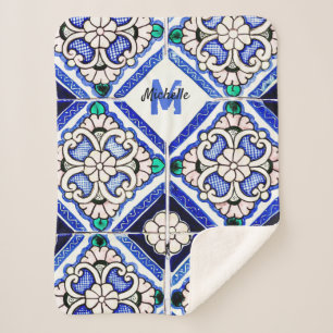 Azulejo Spanish Pattern Tiles Navy White Monogram Sherpa Deken
