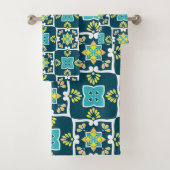 Azulejos minty et turquoise aux éléments jaunes (En situation)