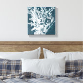 Azure Coral I Canvas Afdruk (Insitu (Slaapkamer))