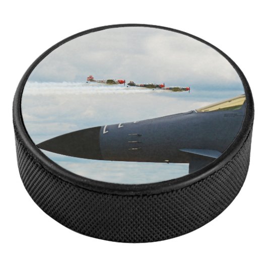 B-1 Bomber- en WWII-strijders Hockey Puck (3/4)