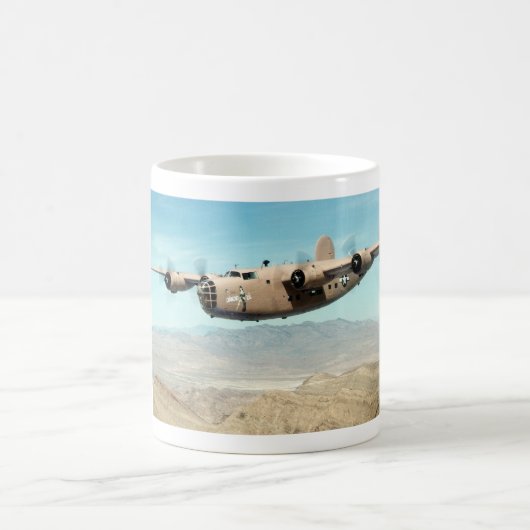 B-24 Liberator 3 mok (Center)