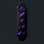 "B-Day" 09 nov 1982 - Skateboard (personnalisable)<br><div class="desc">"B-Day" Skateboard est une planche cool et unique que vous pouvez personnaliser avec votre propre date d'anniversaire! Les planches à roulettes Zazzle sont en 8 styles différents sur l'érable nord-américain d'origine locale, et sont conçues avec des normes de qualité professionnelles qui résisteront au patinage le plus dur! Obtenez du ruban...</div>