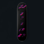 "B-Day" Juillet 23 1982 - Skateboard - Personnalis<br><div class="desc">"B-Day" Skateboard est une planche cool et unique que vous pouvez personnaliser avec votre propre date d'anniversaire! Les planches à roulettes Zazzle sont en 8 styles différents sur l'érable nord-américain d'origine locale, et sont conçues avec des normes de qualité professionnelles qui résisteront au patinage le plus dur! Obtenez du ruban...</div>