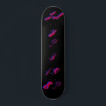"B-Day" Juillet 23 1982 - Skateboard - Personnalis<br><div class="desc">"B-Day" Skateboard est une planche cool et unique que vous pouvez personnaliser avec votre propre date d'anniversaire! Les planches à roulettes Zazzle sont en 8 styles différents sur l'érable nord-américain d'origine locale, et sont conçues avec des normes de qualité professionnelles qui résisteront au patinage le plus dur! Obtenez du ruban...</div>