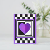 B&W Coeurs pourpres battant Carte postale (Debout devant)