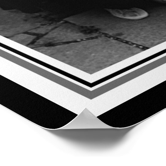 B&W Fotografie-Kast met Trombone 12 x 16 Poster (Hoek)