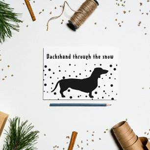 B&W Grappig Dachshund Door De Sneeuw Feestdagenkaart