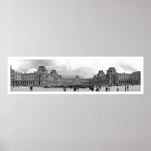 B&W Louvre Panoramiek Poster (Voorkant)