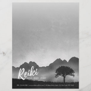 B&W Natural Reiki Master Yoga Mediation instructeu Briefhoofd