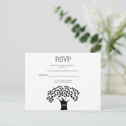 B&W Tree Wedding Cartes RSVP (Debout devant)