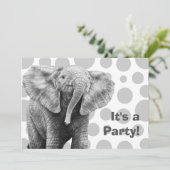Baby African Elephant Spots Party Uitnodiging (Staand voorkant)