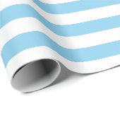 Baby Blauw en Wit Medium Size Horizontale Stripes Cadeaupapier (Rol Hoek)