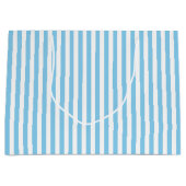 Baby Blauw en Wit Medium Size Verticale Stripes Groot Cadeauzakje (Voorkant)