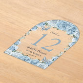 Baby Blue Floral Quinceañera XV 16 Numéro de table (Poser)