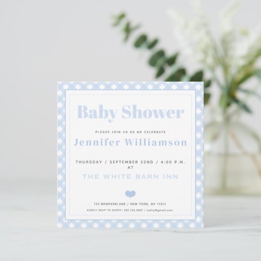 Baby Blue Gingham Pattern Baby shower Invitation Kaart (Staand voorkant)