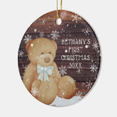 Baby Boy First KerstTeddy Bear Wood Snow Keramisch Ornament (Links)