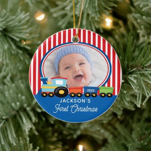 Baby Boy First Kersttrein Foto Keramisch Ornament (Boom)