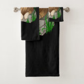 Baby boy hugging a cut lion Handdook (En situation)