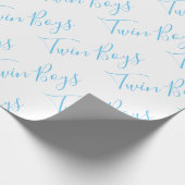 Baby Boy Script Blue Twin Boys Baby Cadeaupapier (Hoek)