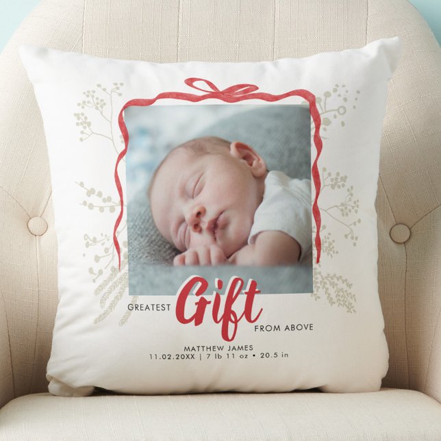 Baby Geboorte Stats Kerst Rood Lint Kerst Foto  Kussen (christmas decor keepsake throw pillow baby stats photo whimsical red bow botanical modern chic)