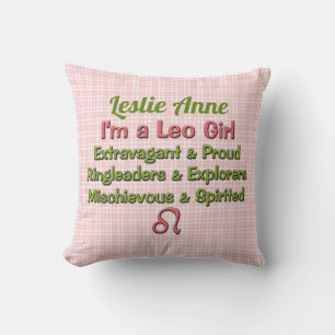 Baby Girl Leo Zodiac Pink Check met groene naam Kussen