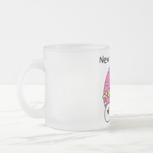 Baby Girl New Grandma T-shirts en cadeautjes Matglas Koffiemok (Links)