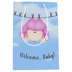 Baby Girl op Clothesline Medium Cadeauzakje
